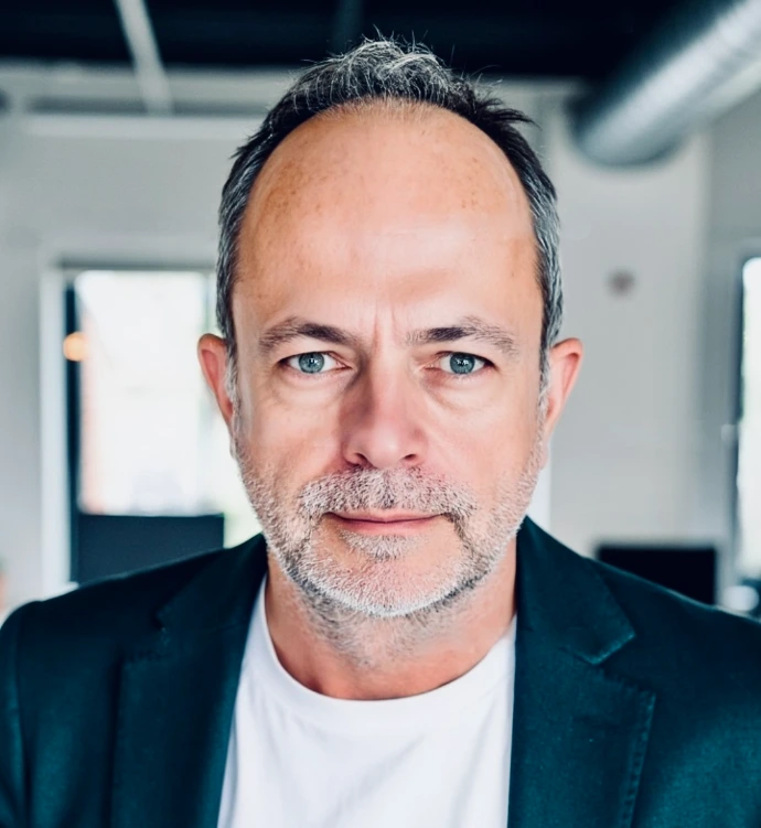 Arnaud Couvreur Paris